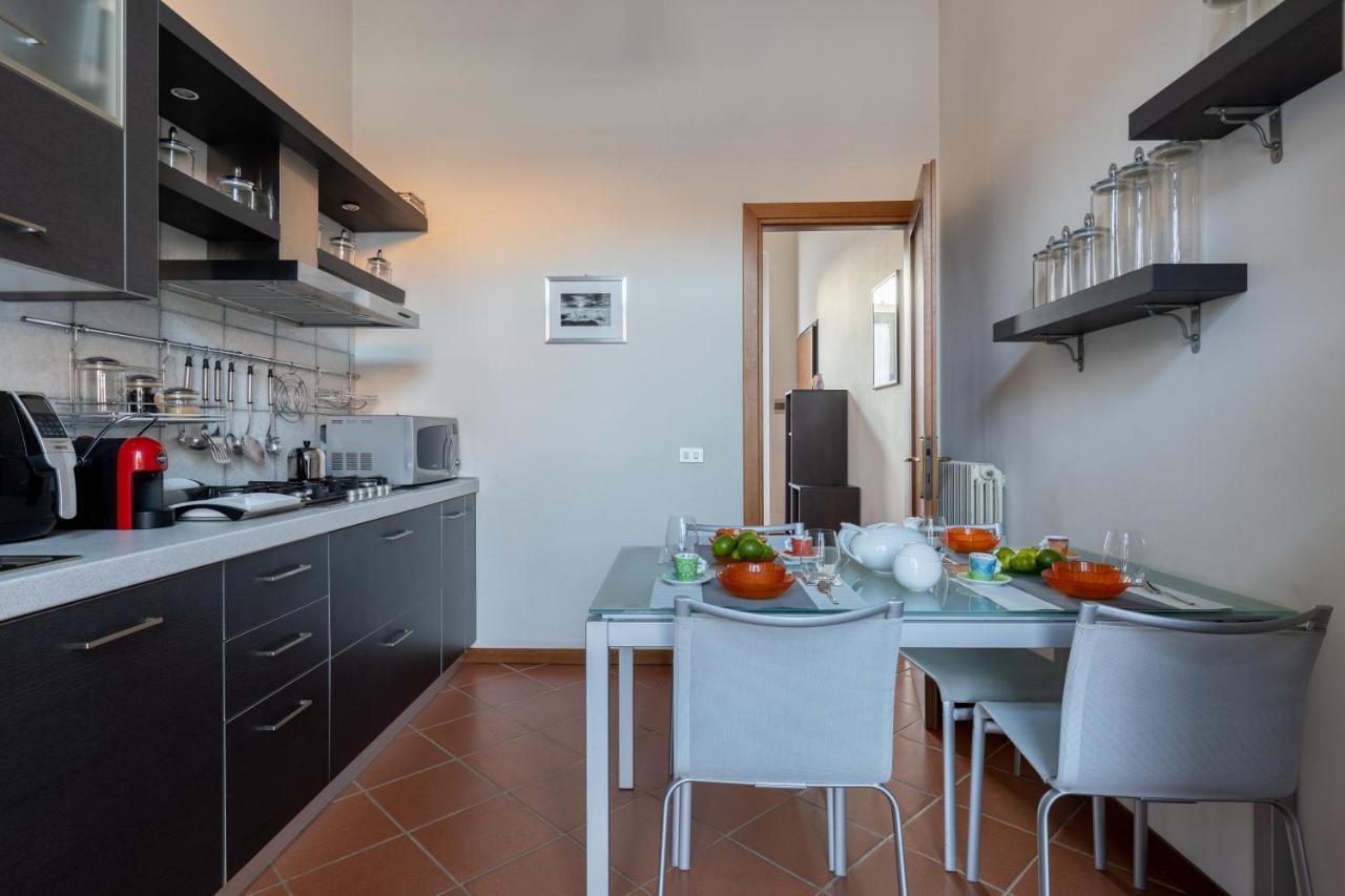 Tranquil Elegance In The Heart Of Pisa - Historic Convent Apartment Kültér fotó