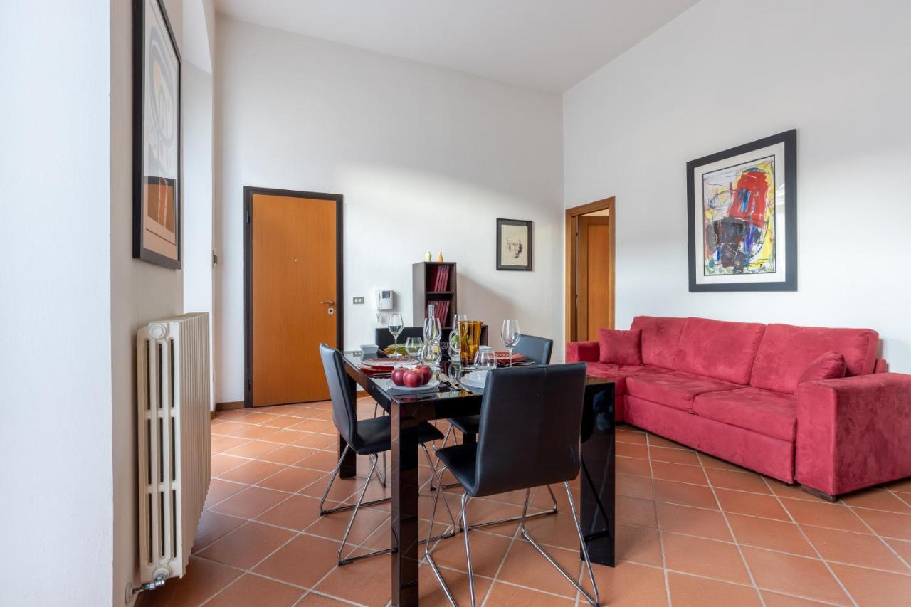 Tranquil Elegance In The Heart Of Pisa - Historic Convent Apartment Kültér fotó