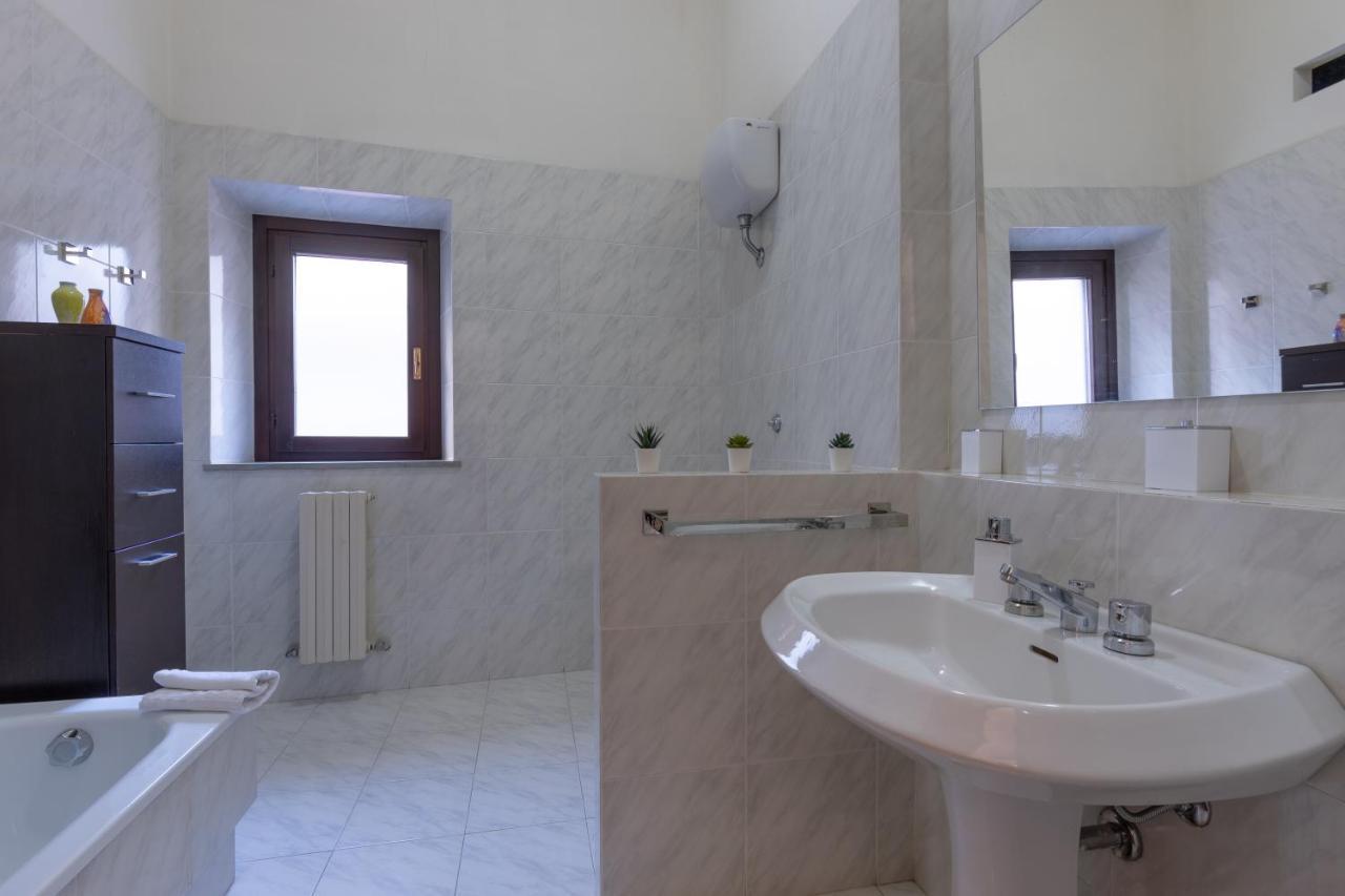 Tranquil Elegance In The Heart Of Pisa - Historic Convent Apartment Kültér fotó